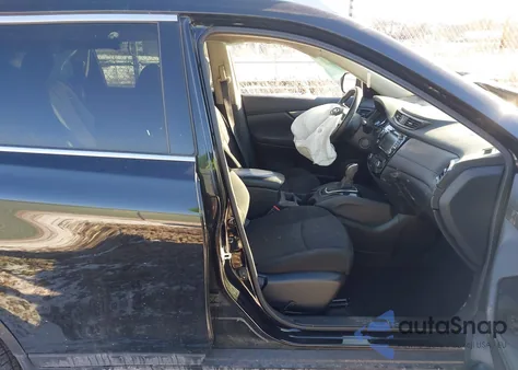 2020 Nissan Rogue Sv Intelligent Awd z USA, uszkodzony, nr VIN 5N1AT2MV1LC777587